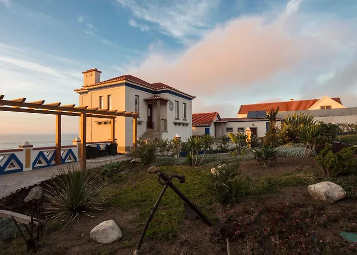 O Amorzinho Sintra Bed and Breakfast 4*