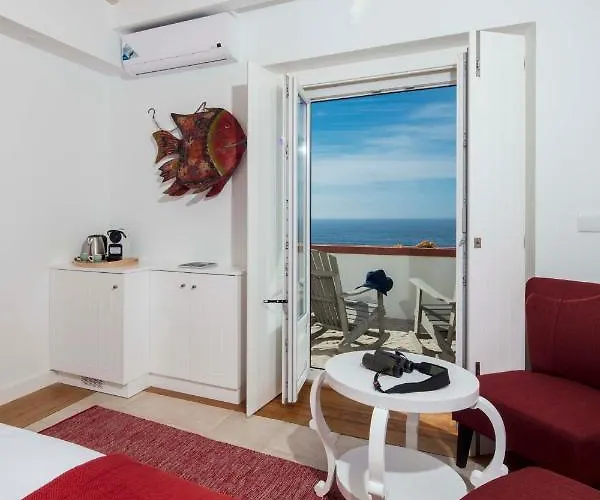 Bed and Breakfast O Amorzinho Sintra Azenhas do Mar