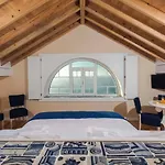 O Amorzinho Sintra Bed & Breakfast